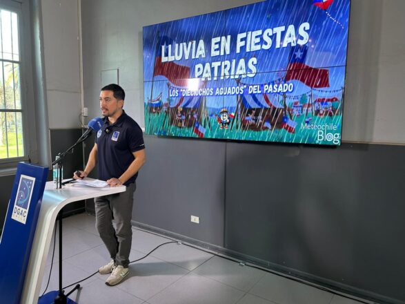 Andrés Moncada meteorólogo de la Dirección Meteorológica de Chile (DMC).