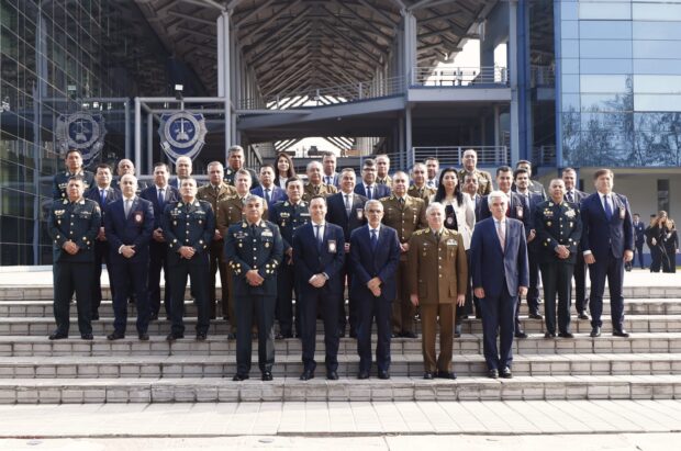 Autoridades de la PDI, Carabineros y la Policía Nacional Peruana en Reunión de Altos Mandos Policiales y Unidades Especializadas (Rampol)