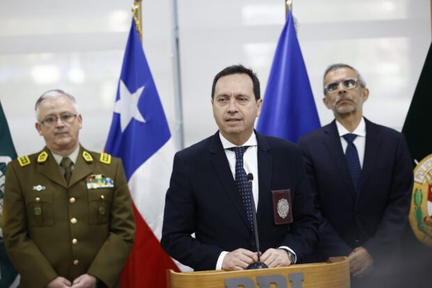Director general de la Policía de Investigaciones (PDI), Eduardo Cerna.