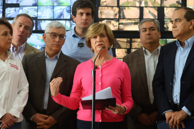 Evelyn Matthei presenta propuestas en seguridad. Imagen: Agencia ATON.