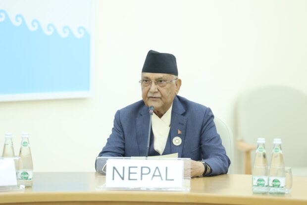El primer ministro de Nepal, K. P. Sharman Oli, Líder del Partido Comunista (Marxista-Leninista) de Nepal