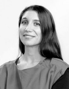 Imagen de perfil en blanco y negro de Lieta Vivaldi.