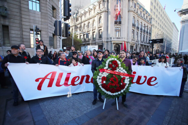 Partido Comunista realiza homenaje a Salvador Allende. Imagen: Agencia ATON.