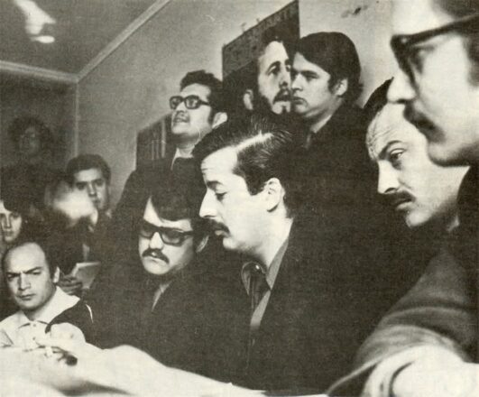 Conferencia de prensa de la Comisión Política del MIR. Arriba a la izquierda, José Carrasco Tapia