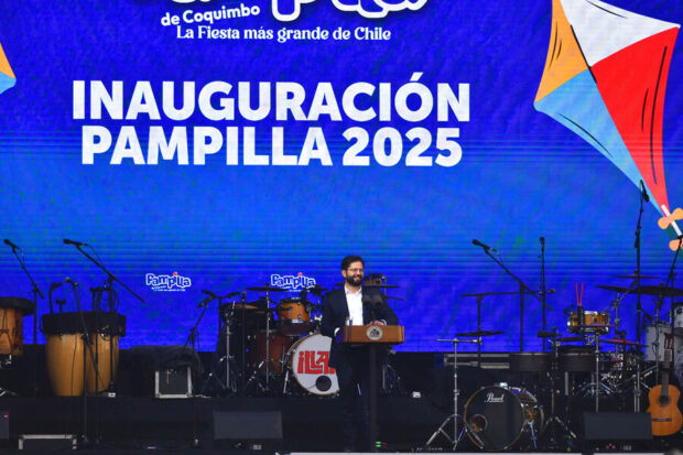 El Presidente de la República, Gabriel Boric, participa en la inauguración de la Fiesta de La Pampilla 2025 Foto: Alejandro Pizarro/Aton Chile