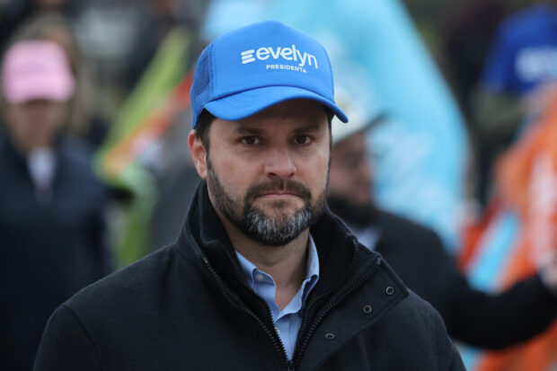El alcalde de Providencia, Jaime Bellolio, en el lanzamiento oficial de la campaña presidencial de Evelyn Matthei. 