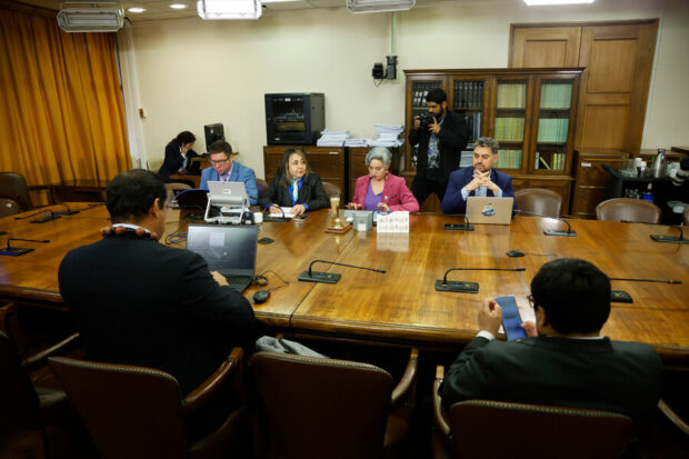 Comision encargada de revisar la acusación constitucional contra el juez Antonio Ulloa.