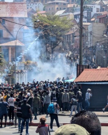 Miles de manifestantes congregados en las calles de la capital de Madagascar, Antananarivo