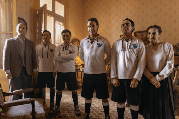 "ETERNO", documental que celebra el centenario de Colo Colo.