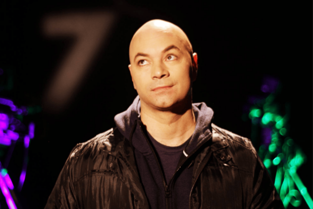 Gonzalo Frías, comentarista de cine.