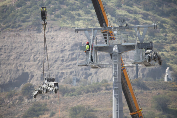 Construcción teleferico Bicentenario. 