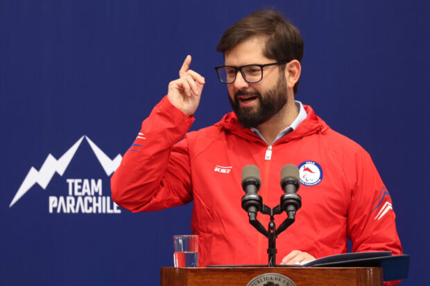 Presidente Boric durante la ceremonia de celebración del Team ParaChile.
