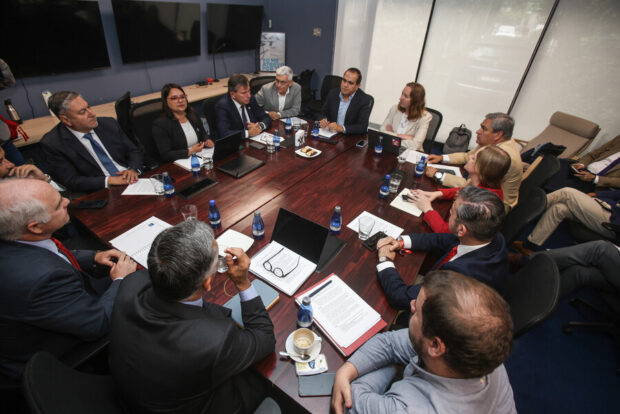 Reunión equipos Kast y Matthei. Diego Martin /Aton Chile 