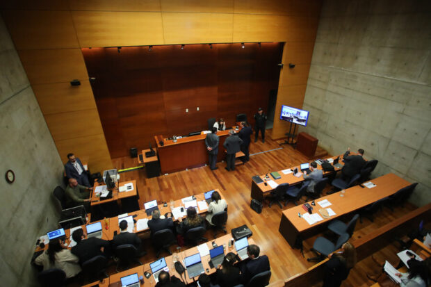 Corte ordena sumario en conservador de bienes raíces y notarios por caso Muñeca Bielorrusa.