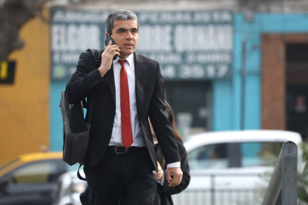 Carlos Gajardo, exfiscal y abogado de Gustavo Gatica. 