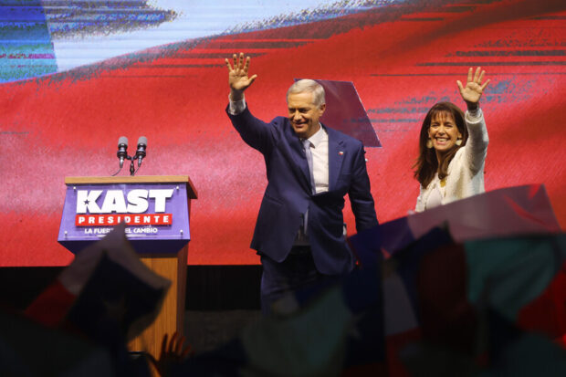José Antonio Kast da discurso posterior a su elección.
