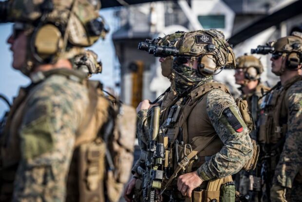 Militares estadounidenses desplegados en el mar caribe bajo la operación "lanza del sur". Vía X@SOCSOUTH 