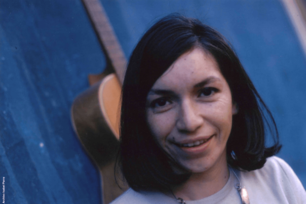 Isabel Parra, cantautora chilena.