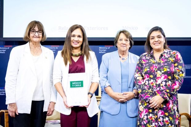Autoridades chilenas y mexicanas durante la presentación del libro “México-Chile. Una historia de asociación estratégica”, realizada en el Ministerio de Relaciones Exteriores.