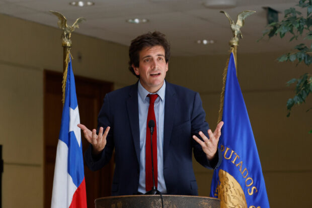 Diego Schalper. Sebastian Cisternas/Aton Chile 