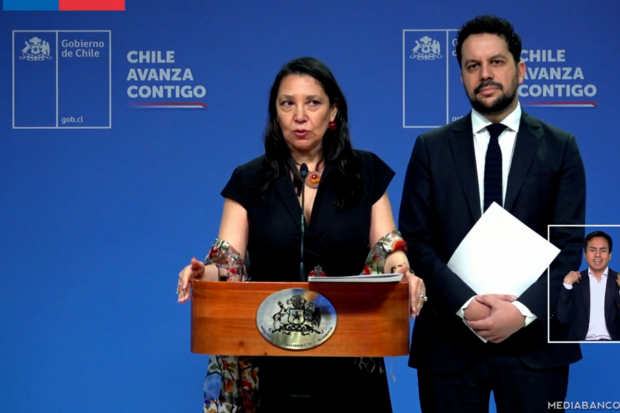 La ministra Macarena Lobos y el subsecretario Nicolás Facuse presentaron el balance legislativo 2022–2026 del Gobierno del Presidente Gabriel Boric. Foto: Mediabanco.