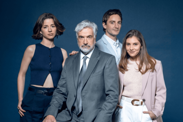 Los Casablanca, teleserie de Mega. 