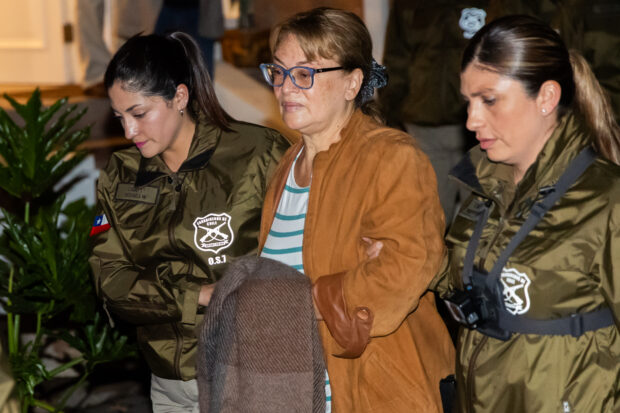 Santiago , 25 de Enero 2026. El Os7 de Carabineros detiene a Angela Vivanco Ex ministra de la Corte Suprema y realiza allanamiento en su casa por la trama Muneca Bielorusa Javier Torres/Aton Chile