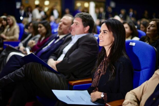 Presidenta del Senado, Paulina Núñez (RN), presente en el "Seminario Equidad de Género en Municipalidades".