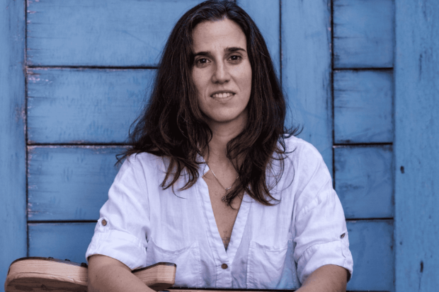 Retrato de la artista argentina Clara Cantore.