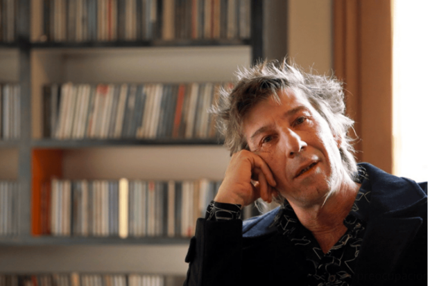 Federico Galende, filósofo y académico UCHILE. 