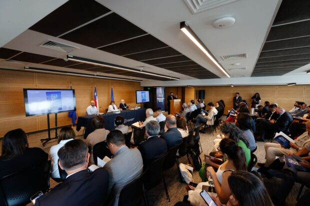 Lanzamiento Informe País 2025.