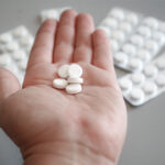 Trump relaciona el paracetamol con el autismo