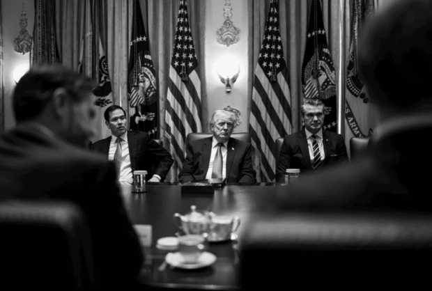 Marco Rubio, Donald Trump y Pete Hegseth los altos mandos de la política exterior de Estados Unidos