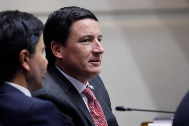 Senador Arturo Squella