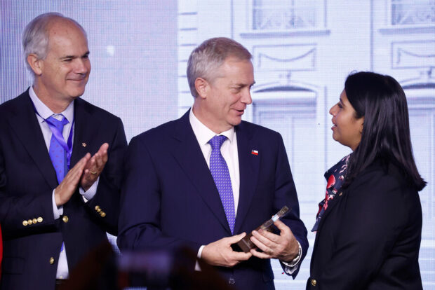 El Presidente de la Republica, Jose Antonio Kast, participa en el Consejo General de Renovacion Nacional, en un centrico hotel de la comuna de Santiago. Foto: Aton Chile.
