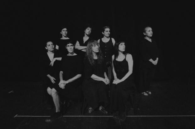 Las actrices de "La casa de Bernarda Alba", montaje del TNCH.