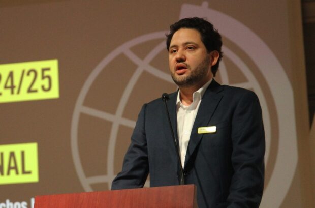 El director ejecutivo de Amnistía Internacional Chile, Rodrigo Bustos.