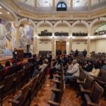 Universidad de Chile abre sus puertas al público para celebrar el Mes de los Patrimonios Culturales 2026 El sábado 30 de mayo, a partir de las 10:00 horas, la Casa Central de la Universidad de Chile abrirá sus puertas a la ciudadanía.