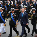 El Presidente José Antonio Kast, encabeza la ceremonia de conmemoración del 21 de Mayo en la Plaza Sotomayor de Valparaiso. Foto: Aton Chile.