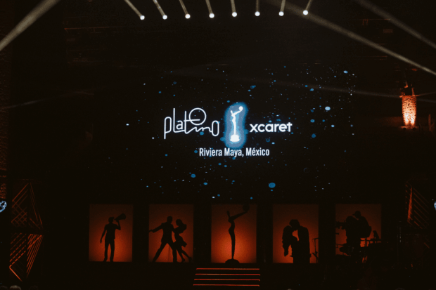 Escenario principal de los XIII edición de los Premios PLATINO XCARET.