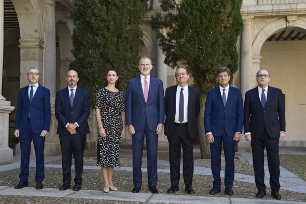 El Museo de la Memoria recibió el premio Defensor del Pueblo de manos del Rey Felipe VI.